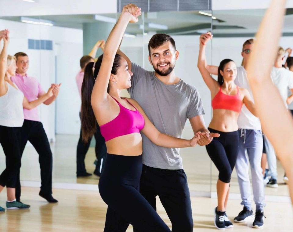 Top 10 Clases de Baile 🕺 en San Miguel | 2x3